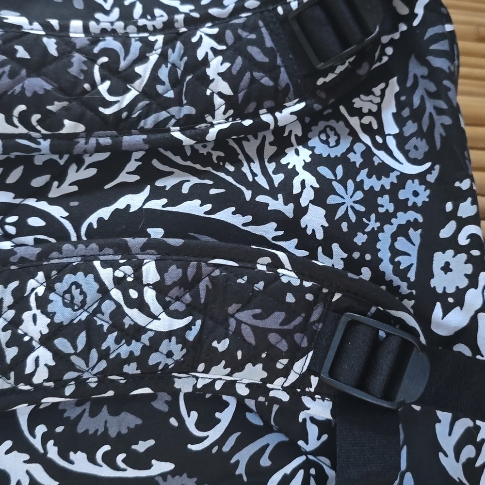 Vera Bradley Black and White Paisley Essential Large Backpack - Picture 5 of 11